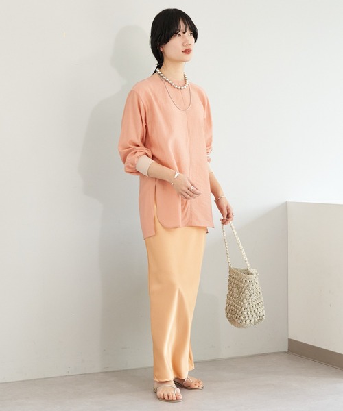 SHENERY（シーナリー）の「サテンタイトマキシバイヤススカート（スカート・レディース・アイボリー/オレンジ・36/38）」の18枚目の写真