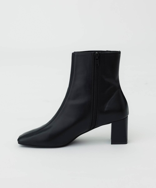 UNITED TOKYO（ユナイテッドトウキョウ）の「ショートブーツ（ブーツ・レディース・ブラック・1）」の3枚目の写真