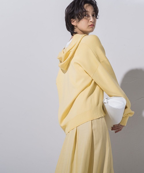 MAYSON GREY(メイソングレイ)の「【BIOGRACE】フーディジップニット(ニット/セーター・レディース・イエロー/ピンク/グリーン/ライトブルー・S/M)」の9枚目の写真
