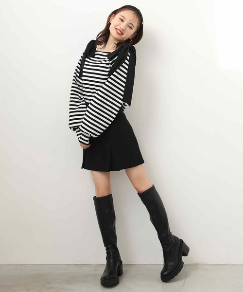 one after another NICE CLAUP(ワンアフターアナザーナイスクラップ)の「【取り外し可能】肩リボントップス 2023SS(スウェット・レディース・ブラック系その他/オフホワイト/グレー/ラベンダー・FREE)」の17枚目の写真