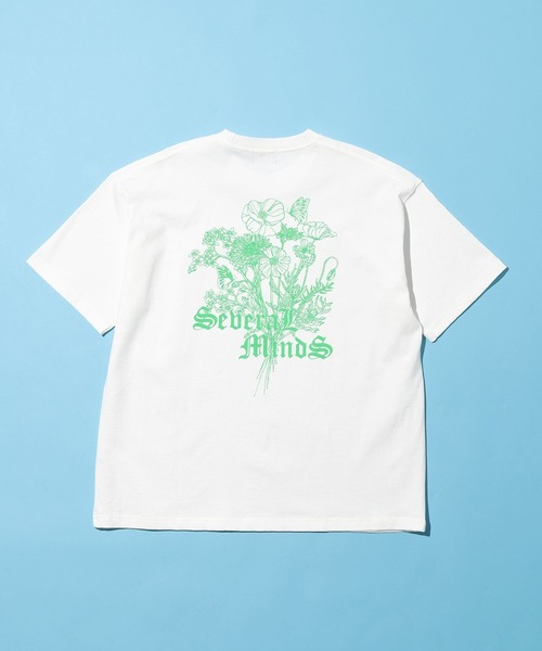 PBLIM(ページボーイリム)の「PAGEBOYLIM/バタフライフラワーT(Tシャツ/カットソー・レディース・ブラック/グレー/オフホワイト・MEDIUM/LARGE)」の14枚目の写真