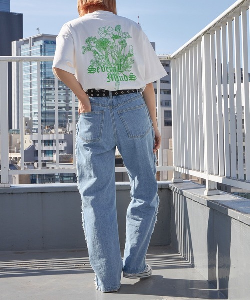 PBLIM(ページボーイリム)の「PAGEBOYLIM/バタフライフラワーT(Tシャツ/カットソー・レディース・ブラック/グレー/オフホワイト・MEDIUM/LARGE)」の10枚目の写真