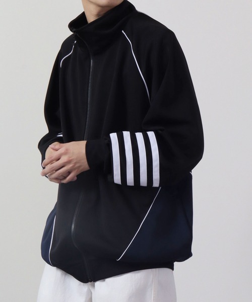 FUNALIVE（ファンアライブ）の「切り替えトラックジャケット（ブルゾン・メンズ・ブラック/ネイビー/サックスブルー・L/M）」の2枚目の写真