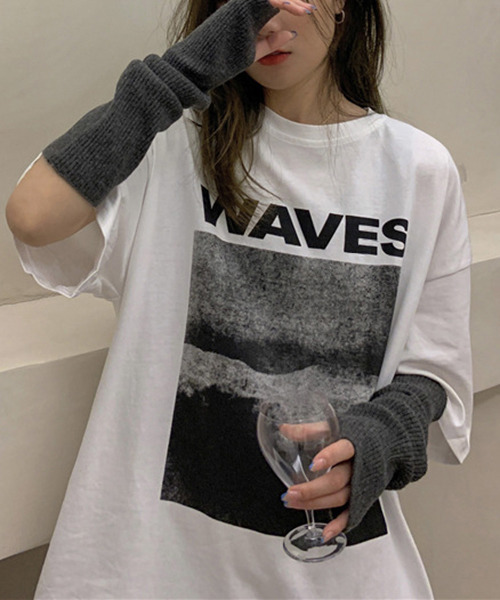 セール】ユニセックス オーバーサイズフォトプリントTシャツ