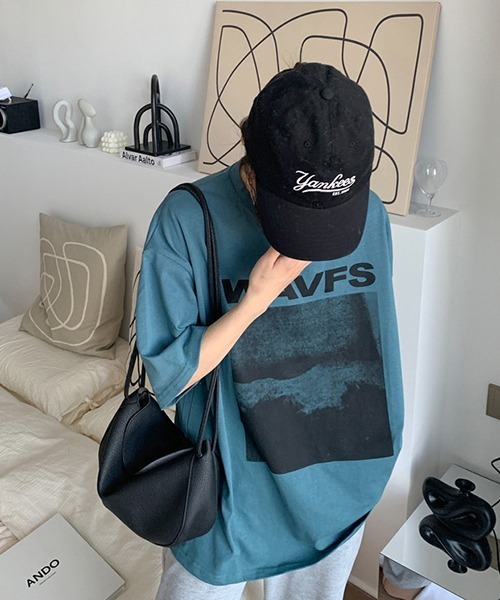 セール】ユニセックス オーバーサイズフォトプリントTシャツ