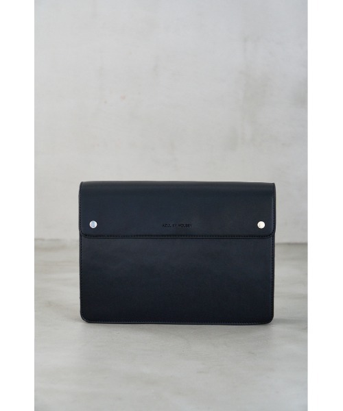 AZUL by moussy（アズールバイマウジー）の「FAUX LEATHER CLUTCH BAG/フェイクレザークラッチバッグ（クラッチバッグ・メンズ・ブラック・FREE）」の3枚目の写真