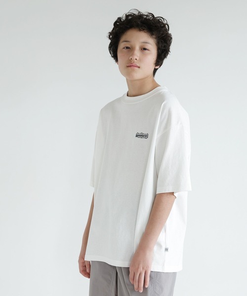 GLOBAL WORK(グローバルワーク)の「USAグラフィックT半袖/AND YUA ANY/162771(Tシャツ/カットソー・キッズ・ライトグレー/ベージュ/ホワイト/ブラック/チャコールグレー/ダークグレー/ホワイト系その他3/ホワイト系その他2/グレー系その他/オフホワイト/その他/その他1・150cm/160cm)」の4枚目の写真