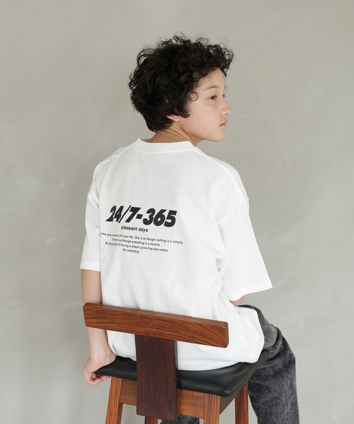GLOBAL WORK(グローバルワーク)の「USAグラフィックT半袖/AND YUA ANY/162771(Tシャツ/カットソー・キッズ・ライトグレー/ベージュ/ホワイト/ブラック/チャコールグレー/ダークグレー/ホワイト系その他3/ホワイト系その他2/グレー系その他/オフホワイト/その他/その他1・150cm/160cm)」の5枚目の写真