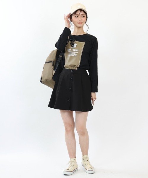 MARY QUANT(マリークワント)の「シンプルナイロン リュック(バックパック/リュック・レディース・ブラック/グレージュ・FREE)」の5枚目の写真