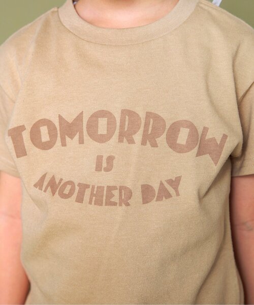 BREEZE(ブリーズ)の「【WEB限定/8柄展開】カラバリプリント半袖Tシャツ(Tシャツ/カットソー・キッズ・ベージュ/オフホワイト/ミント/チャコール/レモンイエロー/ピンク/パープル/レッド・100/140/80/110/120/130/90)」の16枚目の写真