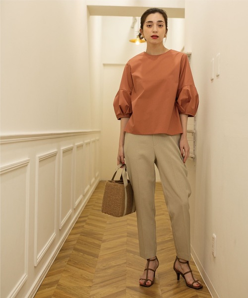 OPAQUE.CLIP（オペークドットクリップ）の「◆セットアップ対応 シガレットパンツ【洗濯機洗い可/BEAUTIFUL STRETCH/美脚シルエット】（その他パンツ・レディース・ネイビー/サンドベージュ/ブラック/ライトベージュ・34/36/38/40/42）」の12枚目の写真