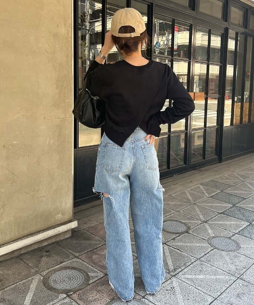 ISOOK（アイスー）の「バックデザインスウェット(chiica select) / デザインスウェット クロップド丈 ショート丈 プルオーバー トレーナー デザイントップス 裏毛 春 春トップス（スウェット・レディース・ライトグレー/ブラック/チャコールグレー/ベージュ・FREE）」の10枚目の写真