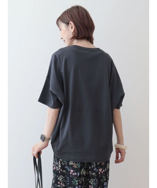 AMERICAN HOLIC(アメリカンホリック)の「UVカット コクーン半袖カットプルオーバー(Tシャツ/カットソー・レディース・グレイッシュベージュ/ライトイエロー/チャコールグレー/オフホワイト/ブルー/ミント・L/M)」の15枚目の写真