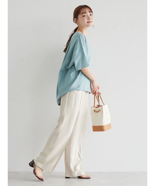 AMERICAN HOLIC(アメリカンホリック)の「UVカット コクーン半袖カットプルオーバー(Tシャツ/カットソー・レディース・グレイッシュベージュ/ライトイエロー/チャコールグレー/オフホワイト/ブルー/ミント・L/M)」の21枚目の写真