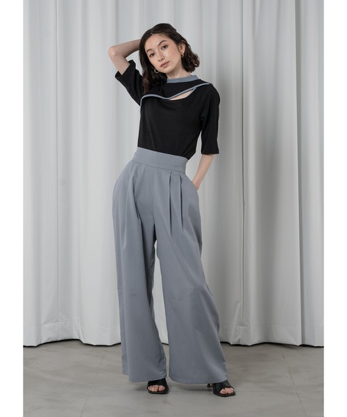 Adoon plain(アドーンプレーン)の「バイカラーネックスリットトップス(Tシャツ/カットソー・レディース・ブラック×ピンク/ブラック×ブルー/ブラック×ホワイト・FREE)」の6枚目の写真