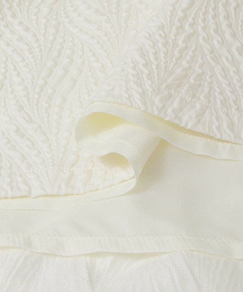 KBF（ケイビーエフ）の「フクレジャガードタックフレアスカート（スカート・レディース・ブラック/アイボリー・ONE）」の19枚目の写真