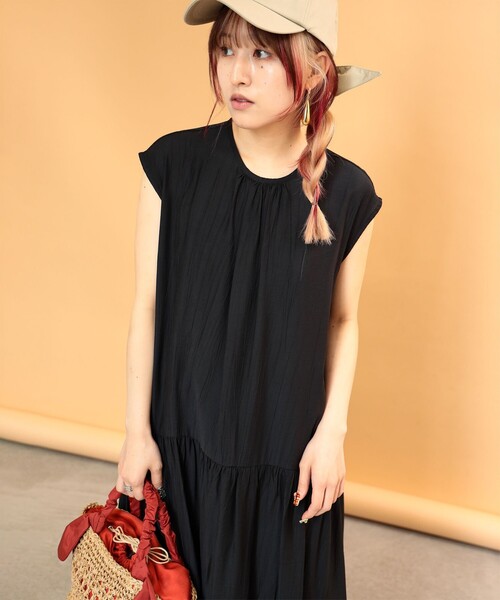 Ray BEAMS(レイビームス)の「Ray BEAMS / ティアード フレンチスリーブ ワンピース(ワンピース・レディース・ブラック/イエロー/ケリー・ONE SIZE)」の14枚目の写真