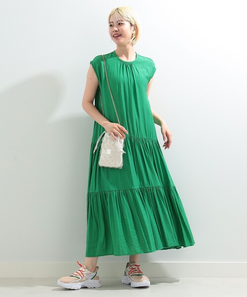 Ray BEAMS(レイビームス)の「Ray BEAMS / ティアード フレンチスリーブ ワンピース(ワンピース・レディース・ブラック/イエロー/ケリー・ONE SIZE)」の7枚目の写真