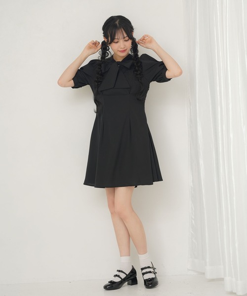 Newlyme(ニューリーミー)の「刺繍入りリボンタイワンピース(ワンピース・レディース・スカイブルー/ブラック/ベビーピンク/ホワイト・MEDIUM/LARGE/XX-LARGE/X-LARGE)」の12枚目の写真