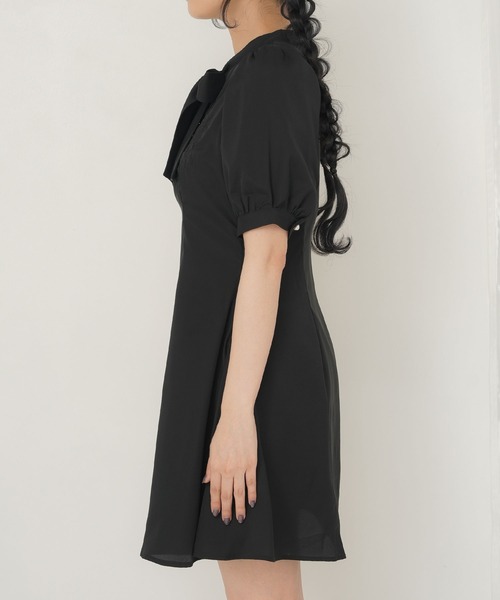 Newlyme(ニューリーミー)の「刺繍入りリボンタイワンピース(ワンピース・レディース・スカイブルー/ブラック/ベビーピンク/ホワイト・MEDIUM/LARGE/XX-LARGE/X-LARGE)」の15枚目の写真
