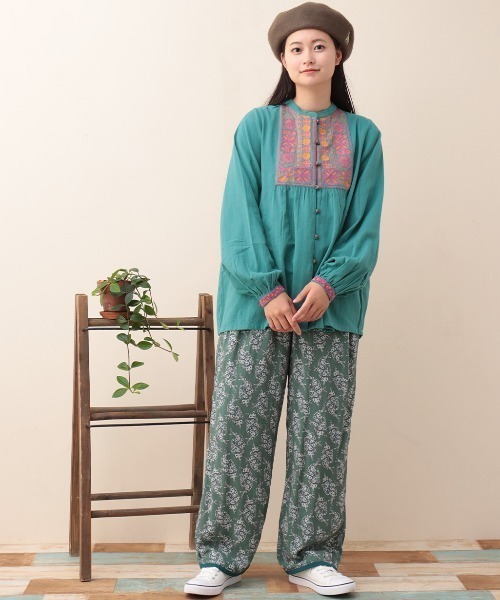 チチカカ（チチカカ）の「ペイズリープリントパンツ（その他パンツ・レディース・グリーン/ブルー/ネイビー・FREE）」の4枚目の写真