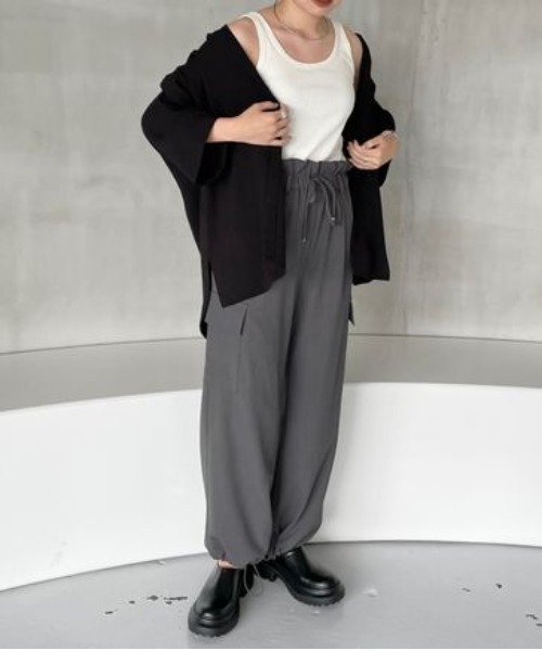 LOWRYS FARM（ローリーズファーム）の「ルーズポケットパンツ 971086（その他パンツ・レディース・グレー/ブラック/ホワイト/グリーン/グリーン系その他・FREE）」の14枚目の写真