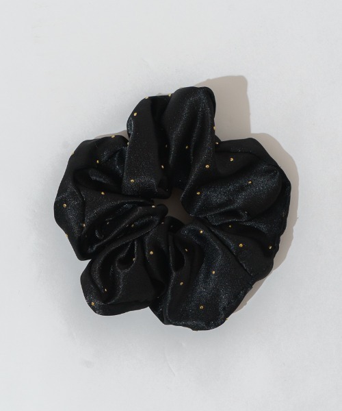 flower(フラワー)の「タイニードットシュシュ(シュシュ・レディース・アイボリー/ブラック・FREE)」の5枚目の写真