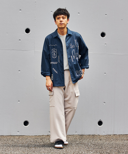B.C STOCK(ベーセーストック)の「CRAFT MOTIF OVERSHIRT(シャツ/ブラウス・メンズ・ネイビー/アイボリー・MEDIUM/LARGE)」の4枚目の写真