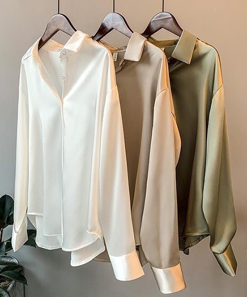 gossip!ロサンゼルス(ゴシップロサンゼルス)の「YUGA サテン 長袖シャツ(シャツ/ブラウス・レディース・ホワイト/ベージュ/ブラック/グリーン・L/M)」の6枚目の写真