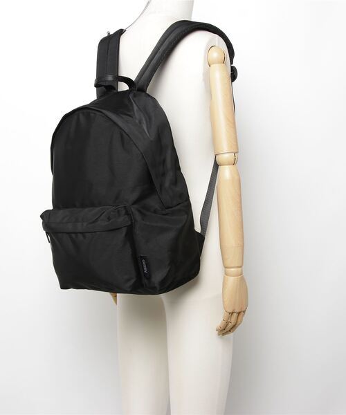 GERRY(ジェリー)の「GERRY / 撥水加工 リサイクルポリエステル REPREVE デイパック / リュック / 通勤バッグ / PCバッグ/ R1757(ショルダーバッグ・レディース・ブラック/チャコールグレー・ONESIZE)」の6枚目の写真