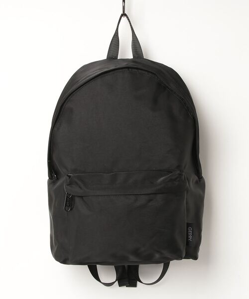 GERRY(ジェリー)の「GERRY / 撥水加工 リサイクルポリエステル REPREVE デイパック / リュック / 通勤バッグ / PCバッグ/ R1757(ショルダーバッグ・レディース・ブラック/チャコールグレー・ONESIZE)」の2枚目の写真