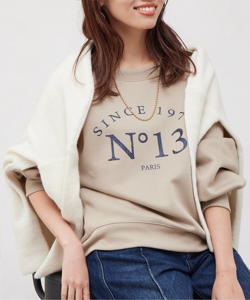 Chez toi（シェトワ）の「軽量ボンディンググリッターロゴプルオーバー（Tシャツ/カットソー・レディース・アイボリー/グレイッシュベージュ/ブラック・FREE）」の3枚目の写真
