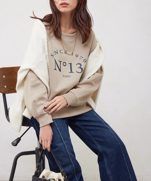 Chez toi（シェトワ）の「軽量ボンディンググリッターロゴプルオーバー（Tシャツ/カットソー・レディース・アイボリー/グレイッシュベージュ/ブラック・FREE）」の13枚目の写真