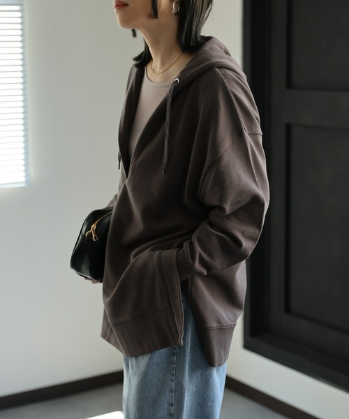 model:162㎝　着用サイズ:FREE