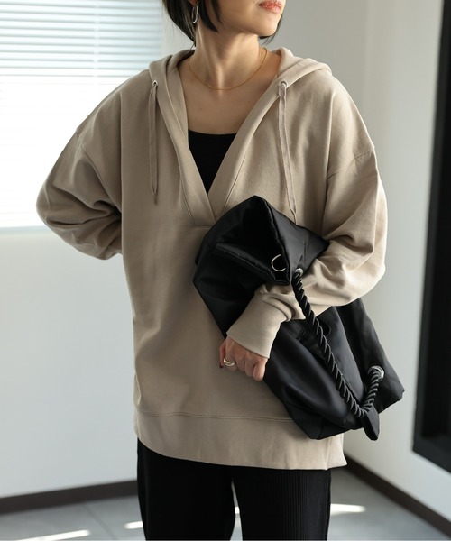 ap retro（アプレトロ）の「【USAコットン】スキッパープルオーバー/パーカー（パーカー・レディース・ベージュ/チャコールグレー/ホワイト/ブラック・FREE）」の17枚目の写真