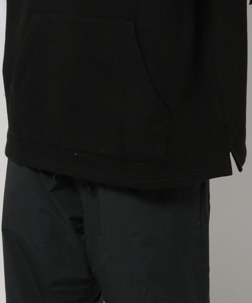 niko and...（ニコアンド）の「フェイクレイヤードフーディ（パーカー・メンズ・ブラック/ライトグレー・MEDIUM/LARGE）」の17枚目の写真