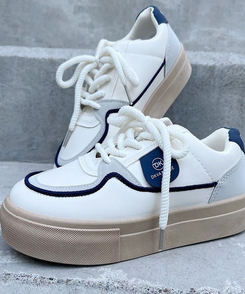 Nana(ナナ)（ナナ）の「ベージュソールフラットスニーカー（スニーカー・レディース・ブラウン/ネイビー・24.0cm/23.5cm/24.5cm/23.0cm）」の7枚目の写真