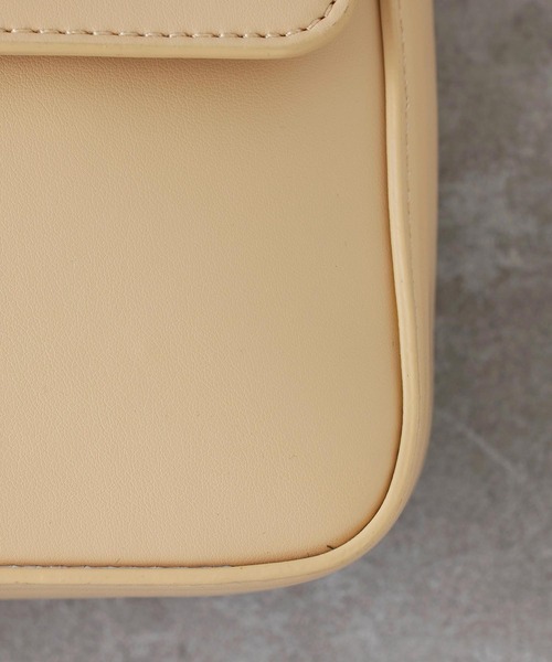 EFOLE（エフォル）の「Mini ribbon flap shoulderbag / ミニリボン フラップ ショルダー バッグ（ショルダーバッグ・レディース・オフホワイト/イエロー/ブラック・FREE）」の13枚目の写真