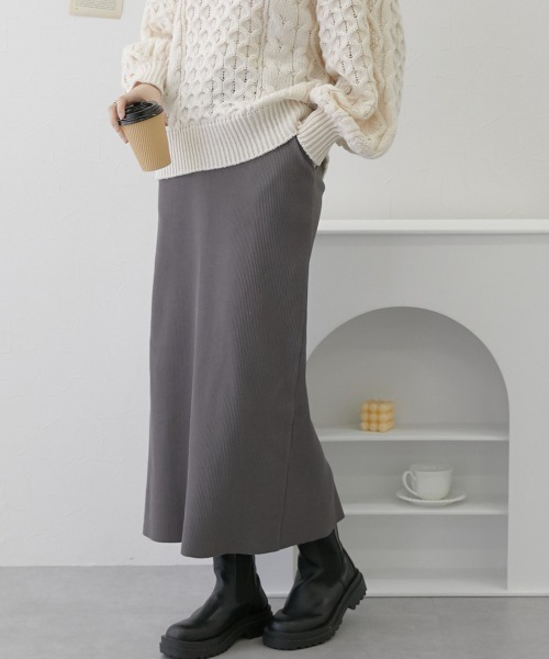 nissen（ニッセン）の「セルフカット　裏微起毛リブＩラインスカート（スカート・レディース・ライトベージュ/ブラック/チャコール・L/LL/M/S）」の3枚目の写真