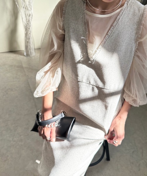 ULEULA（ウルア）の「ミックスツイードスリットワンピース/深Vネックワンピース（ワンピース・レディース・チャコールグレー/ブラック/アイボリー・FREE）」の2枚目の写真