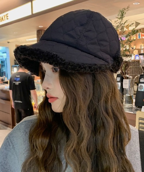 STYLEBLOCK（スタイルブロック）の「キルティング×ボアデザインキャップ（キャップ・レディース・カーキ/ブラウン/ブラック/ベージュ・FREE）」の2枚目の写真