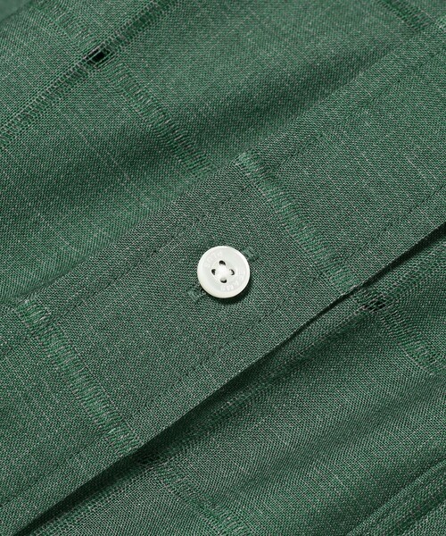 BEAMS PLUS（ビームスプラス）の「BEAMS PLUS / ウール ポリエステル メッシュ バンドカラー プルオーバー シャツ（シャツ/ブラウス・メンズ・オフホワイト/グリーン/サックスブルー・XL/L/M/S）」の19枚目の写真