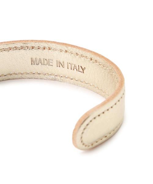 IL BISONTE(イルビゾンテ)の「IL BISONTE / ORIGINAL LEATHER / バングル(バングル/リストバンド・レディース・シルバー/プラチナム・2/1)」の6枚目の写真
