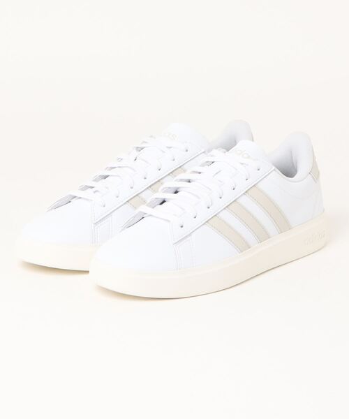 adidas(アディダス)の「《adidas》GRANDCOURT2.0M(スニーカー・メンズ・ホワイト系その他/ホワイト×ブラック/ホワイト×グリーン/ブラック×ホワイト/ブラック×ブラック・25.5cm/28.0cm/27.0cm/26.0cm/27.5cm/26.5cm/29.0cm/30.0cm/28.5cm)」の3枚目の写真
