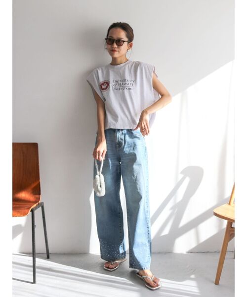 Ungrid(アングリッド)の「スクエアトゥフェイクレザーサンダル(サンダル・レディース・シルバー/ブラック/オフホワイト・S/M/L)」の13枚目の写真