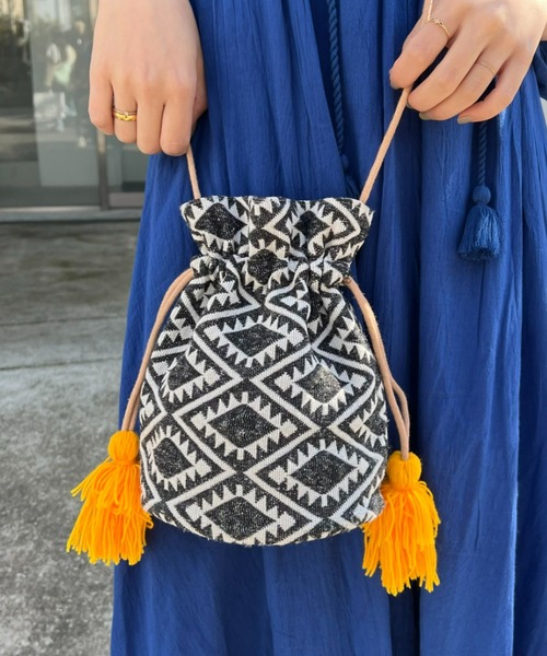 CIAOPANIC TYPY(チャオパニックティピー)の「【india】タッセル付きジャガード巾着(ハンドバッグ・レディース・サックスブルー/ピンク/イエロー/オレンジ・ONE SIZE)」の9枚目の写真