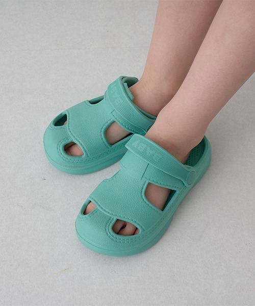 Lycee mine(リセマイン)の「【フロントカバーで安心】EVAサンダル(サンダル・キッズ・モスグリーン/オフホワイト/ライトピンク/ブラック/エメラルド/イエロー・18cm/17cm/16cm/14cm/15cm)」の5枚目の写真