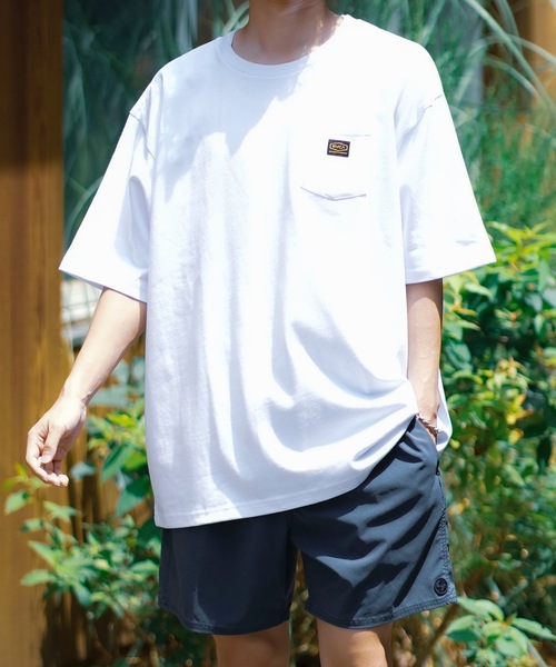 RVCA（ルーカ）の「RVCA メンズ AMERICANA LABEL POCKET TEE Ｔシャツ 【2024年春夏モデル】/ルーカ半袖ワンポイントポケットTシャツ（Tシャツ/カットソー・メンズ・オレンジ系その他/ブラック/ホワイト/ダークネイビー・X-LARGE/SMALL/MEDIUM/LARGE）」の21枚目の写真