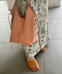 シリンダーヒールサンダル