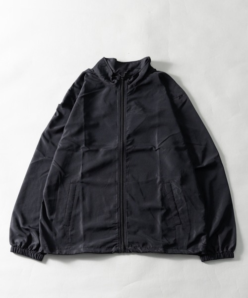 NYLAUS(ナイラス)の「UVカット/撥水 ポケッタブル スタンドカラー ウィンドブレーカー(ナイロンジャケット・メンズ・ブラック/A/C/ネイビー/B・M/L/LL)」の2枚目の写真